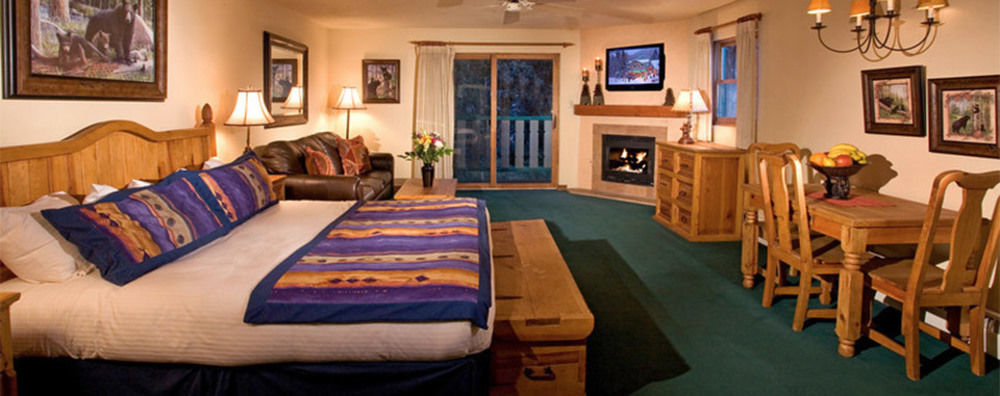 Alpine Village Suites Taos Ski Valley Esterno foto