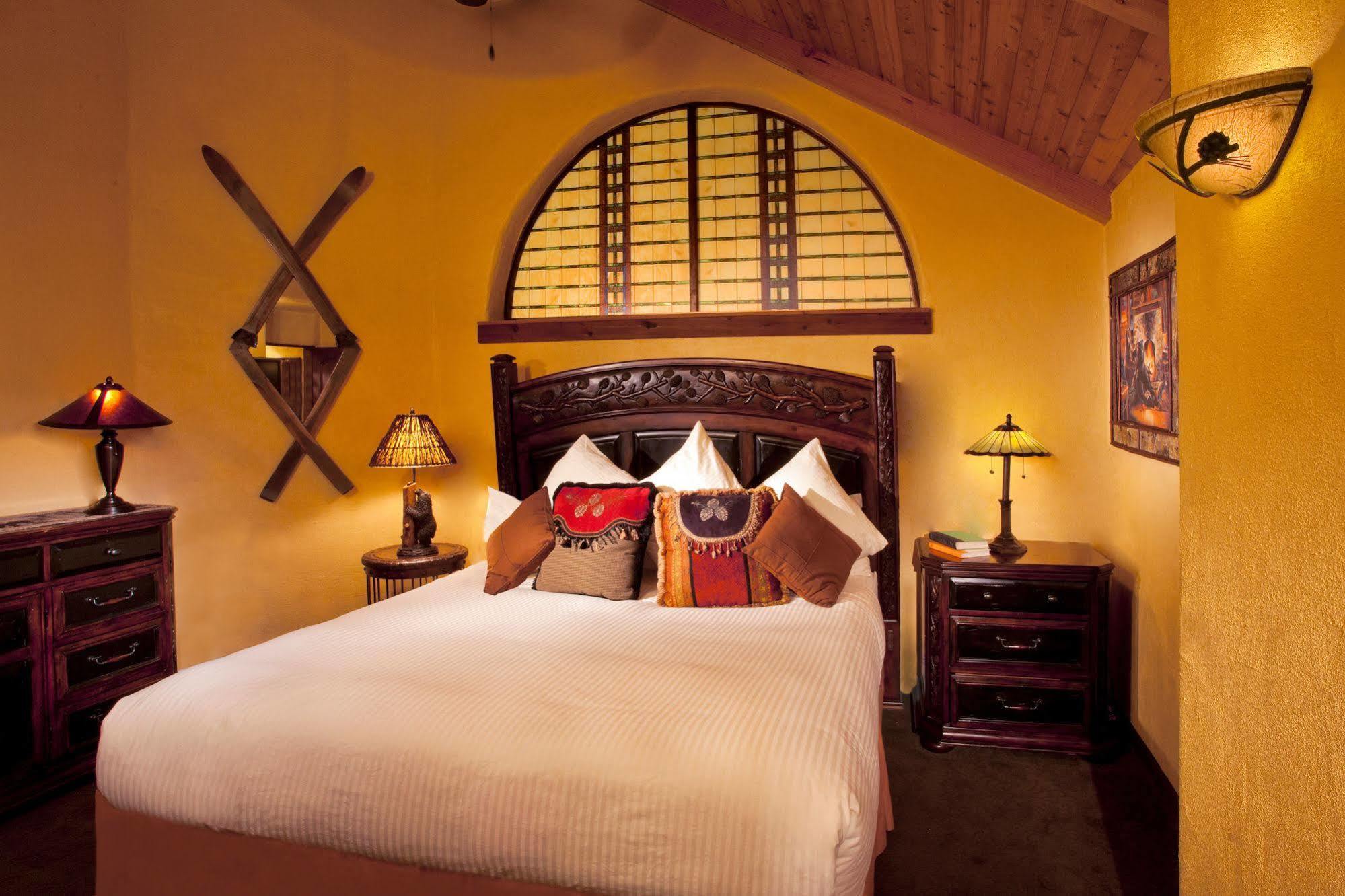 Alpine Village Suites Taos Ski Valley Esterno foto